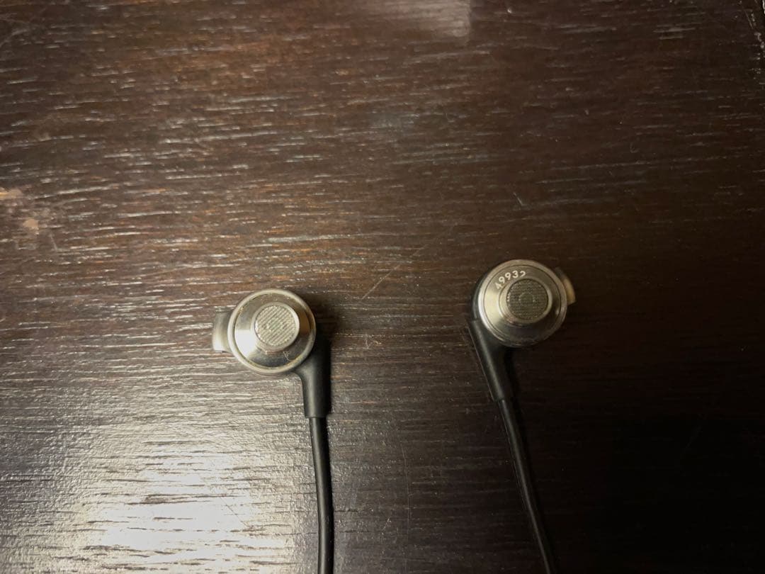 AKG K3003 ハイエンドイヤホン