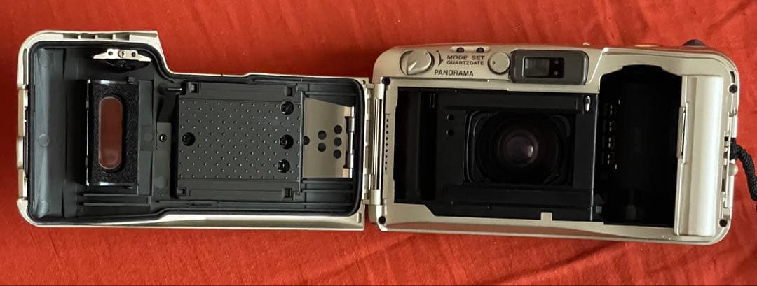 オリンパス μ mju ZOOM 105 DELUXE 38-105mm