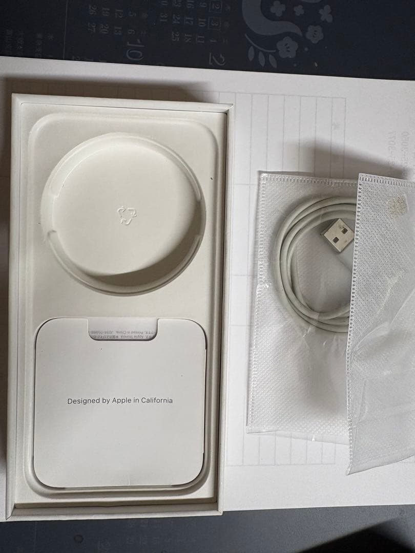 a*o様 Apple iPhone15ブラック画面にひびあり