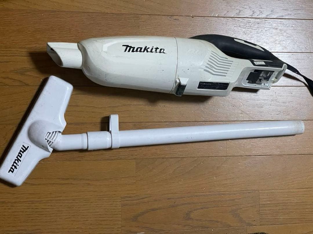 Makita CL281FD 充電式クリーナー18V