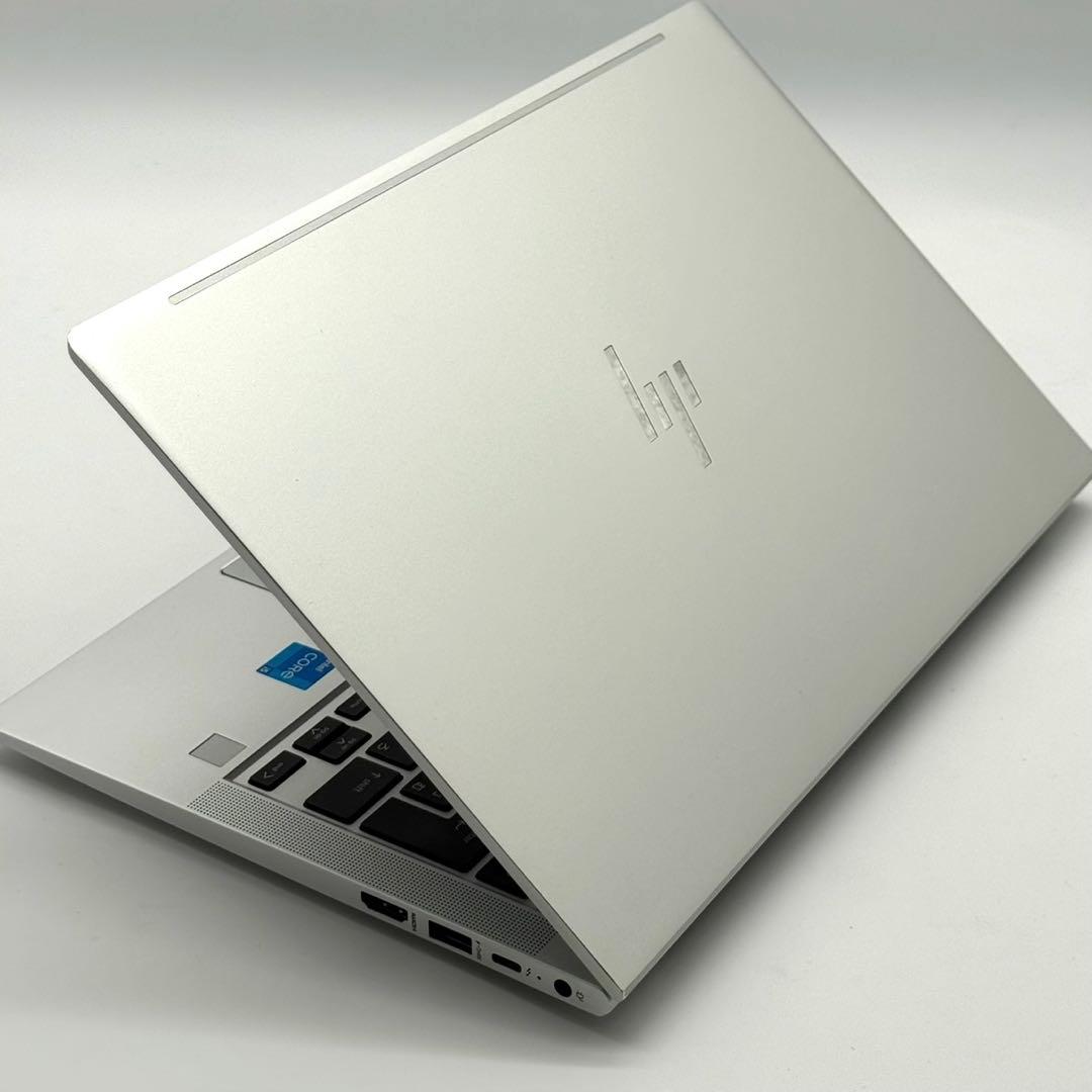 美品 HPノートパソコン 12世代 静音NVMe256 指紋認証 11Pro