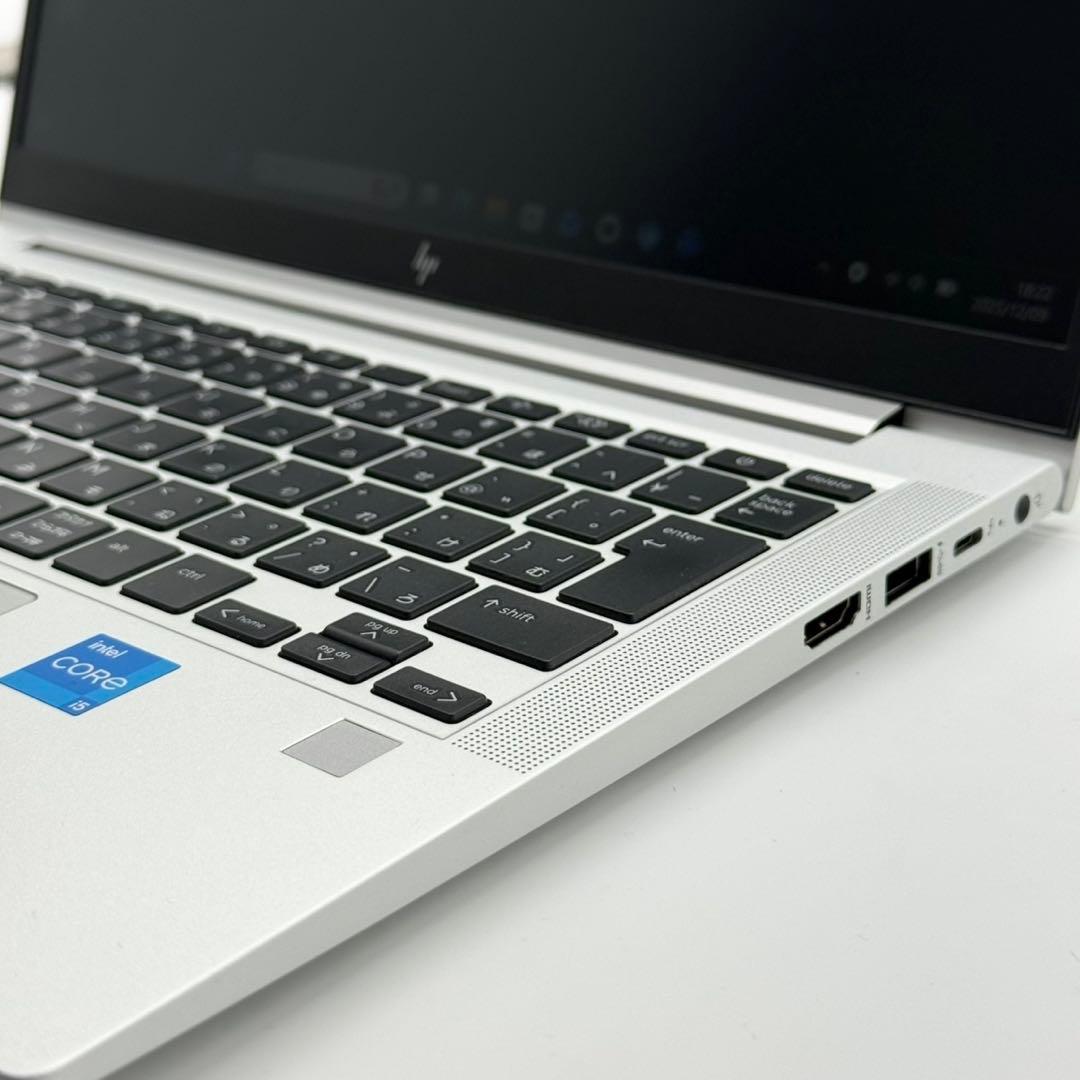 美品 HPノートパソコン 12世代 静音NVMe256 指紋認証 11Pro