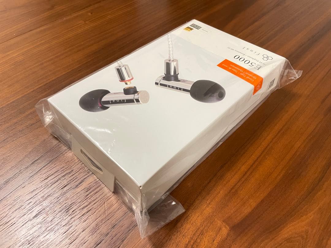 イヤホン final E5000