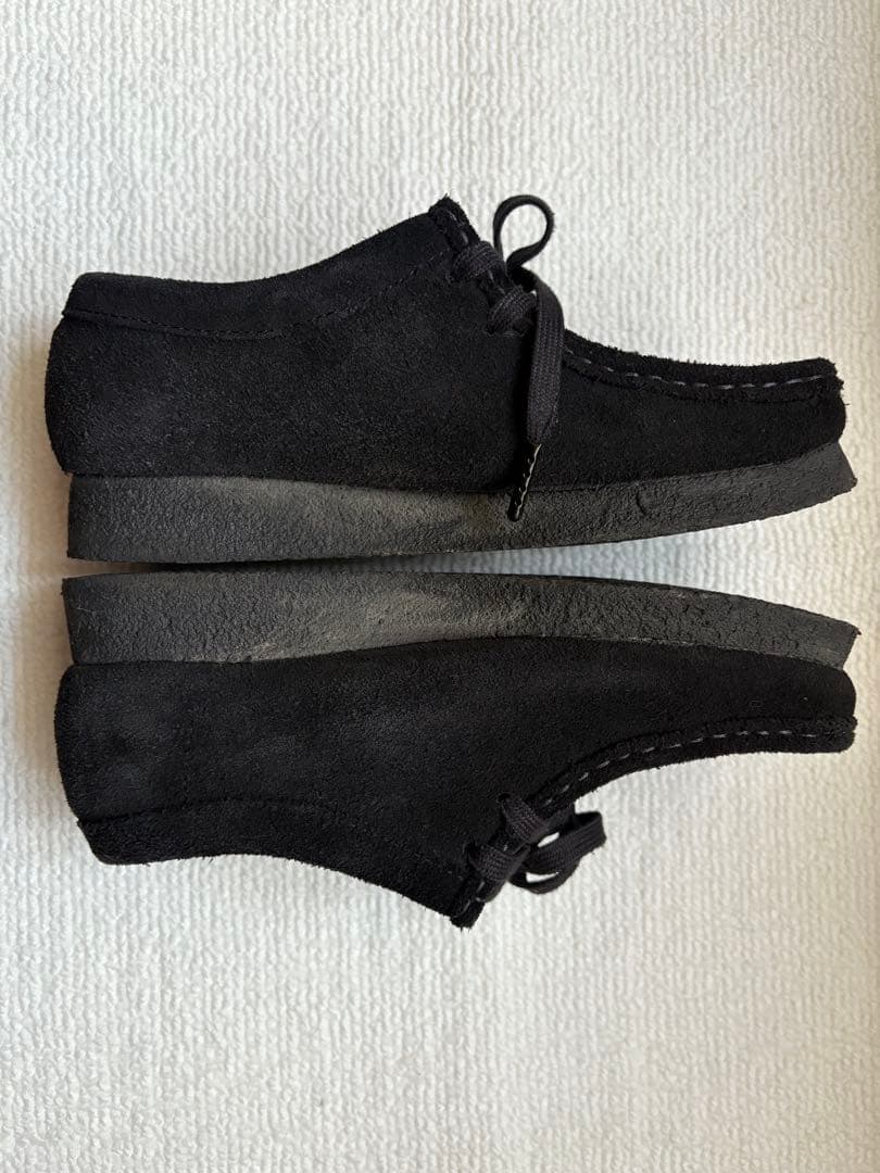 クラークス　ワラビー　ブラック