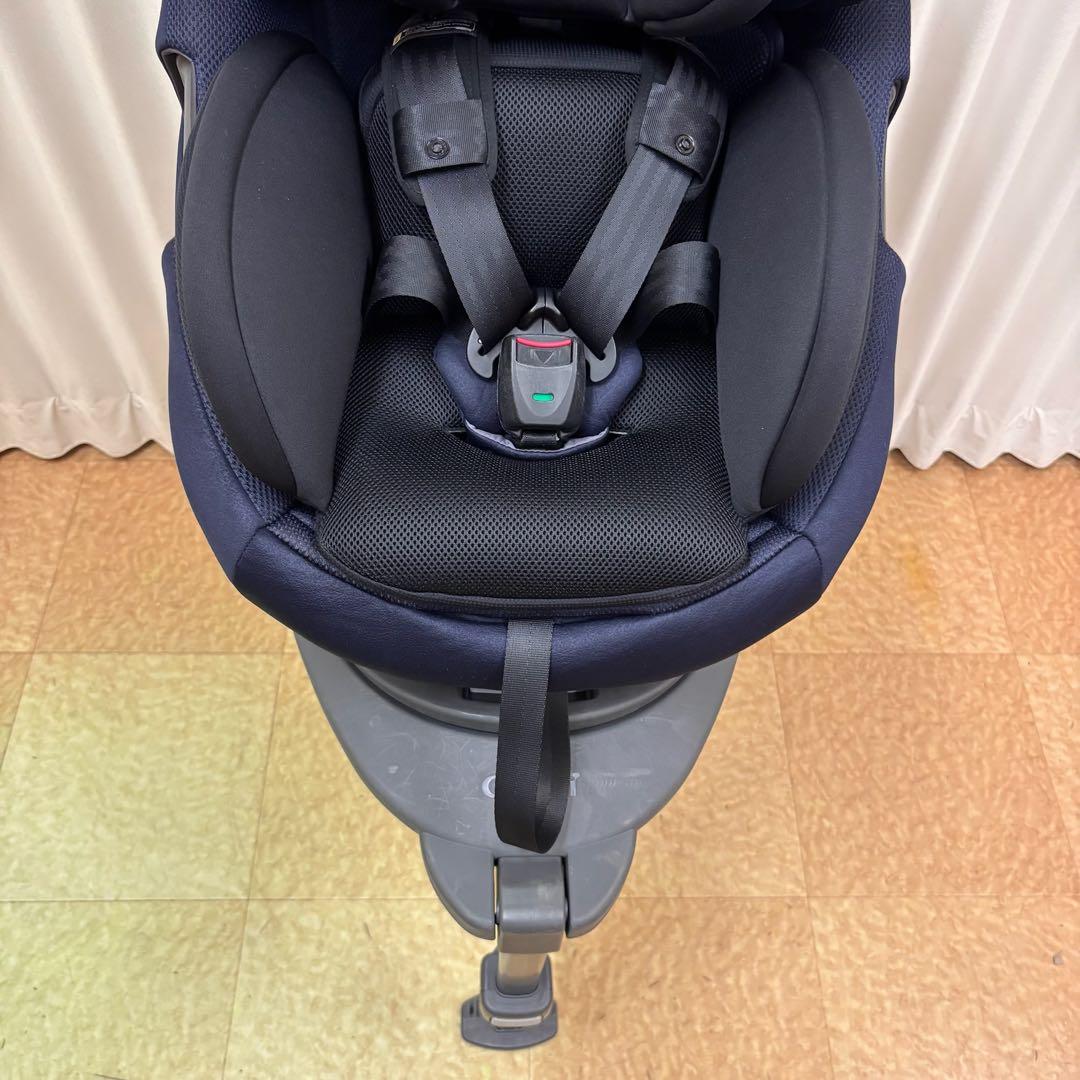 クリーニング済☆美品☆コンビ　新生児OK　THE　S　Air　ISOFIX　紺