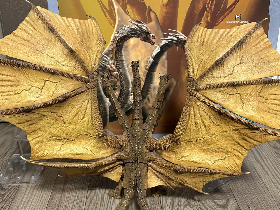 ホ*ン様 HIYA TOYS ハイヤトイズ　キングギドラ　2019