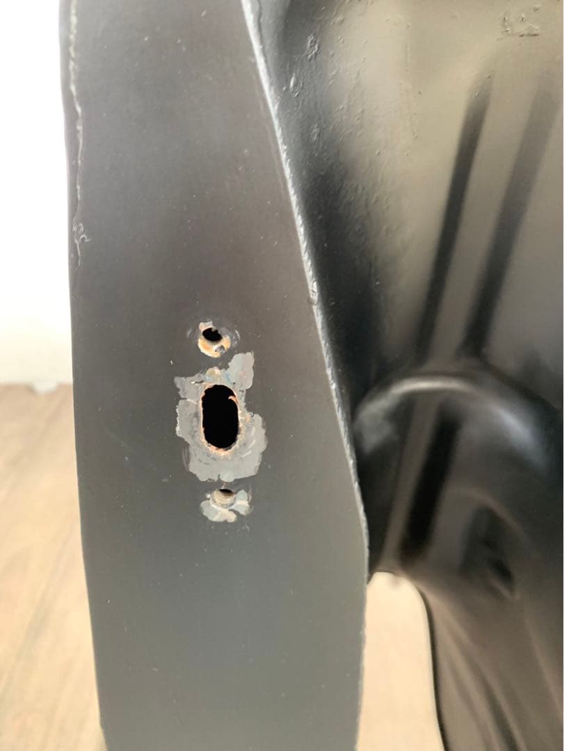 SR400用チョップタンク 黒 赤ライン