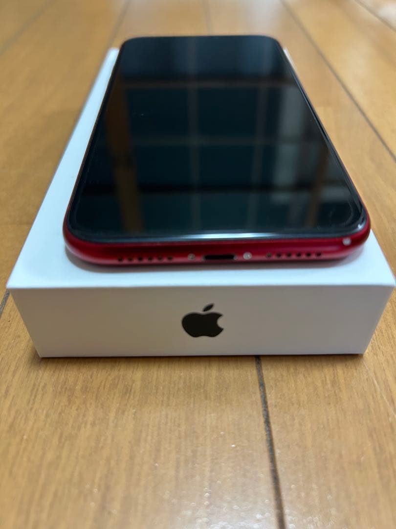 【SIMフリー】【初期化済】【美品】iPhoneXR 赤　※箱付き