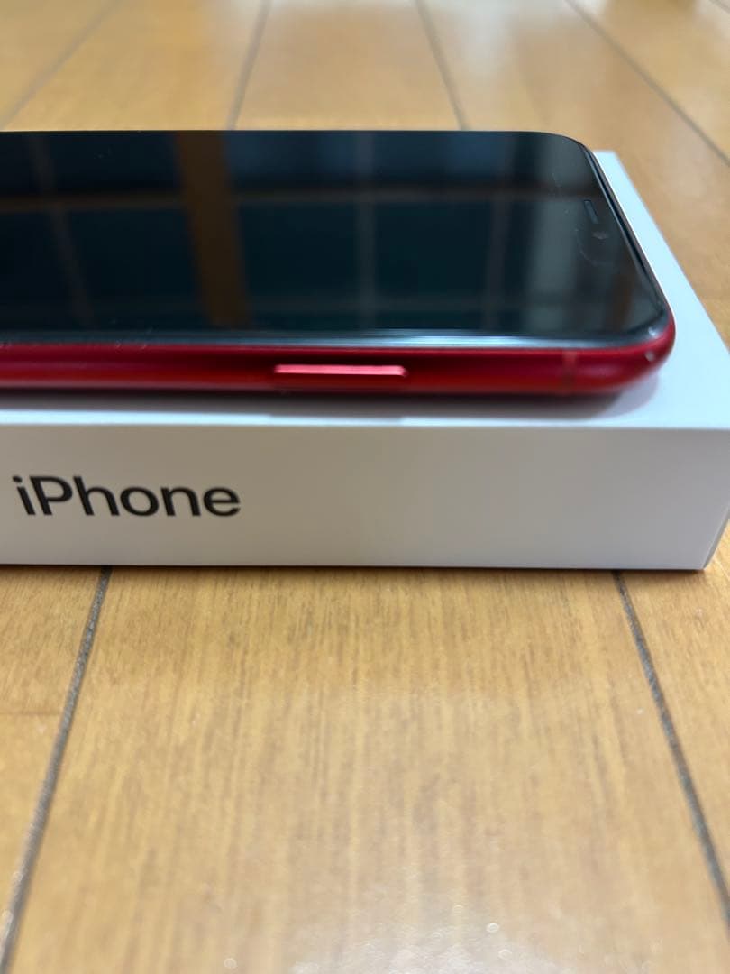 【SIMフリー】【初期化済】【美品】iPhoneXR 赤　※箱付き
