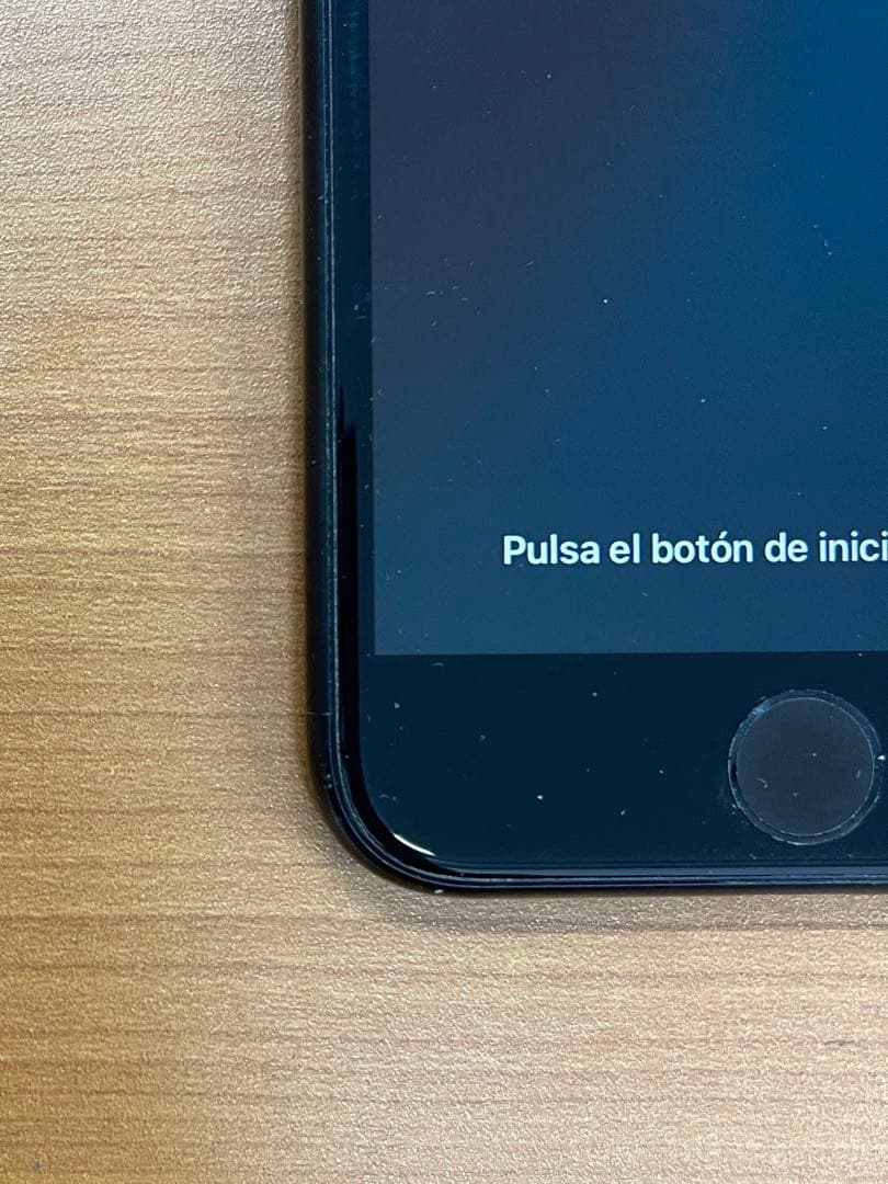 T*R様 動作確認済み iPhone SE 第2世代 64GB ID Y8799