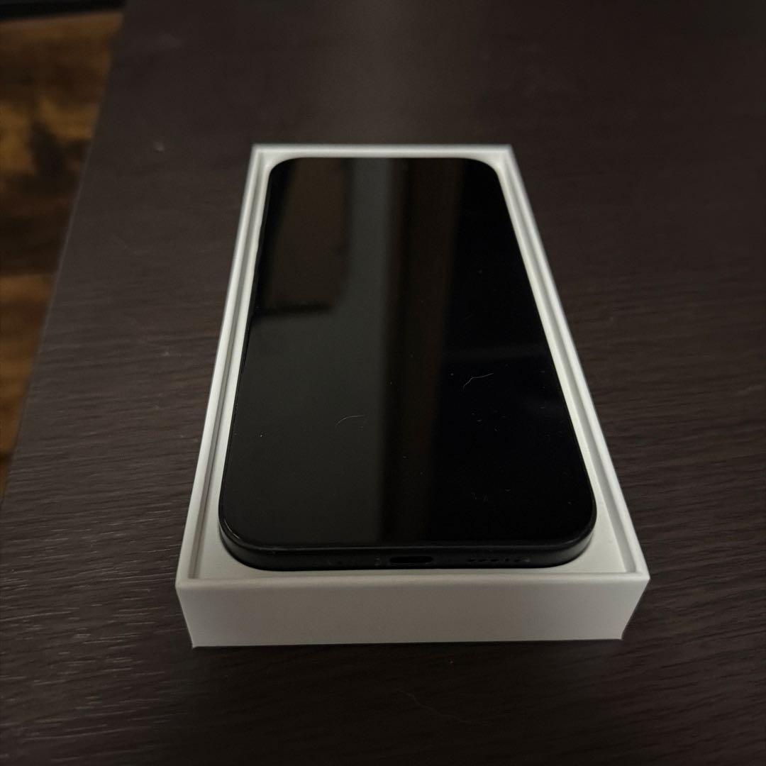【美品】 iPhone15Plus 128GB 黒SIMフリー