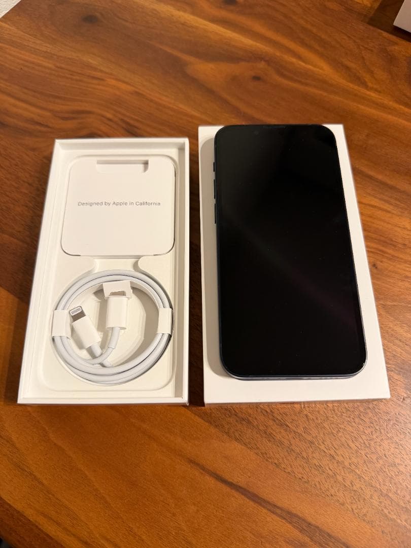 【美品】iPhone13mini 256GB ミッドナイト おまけ付き