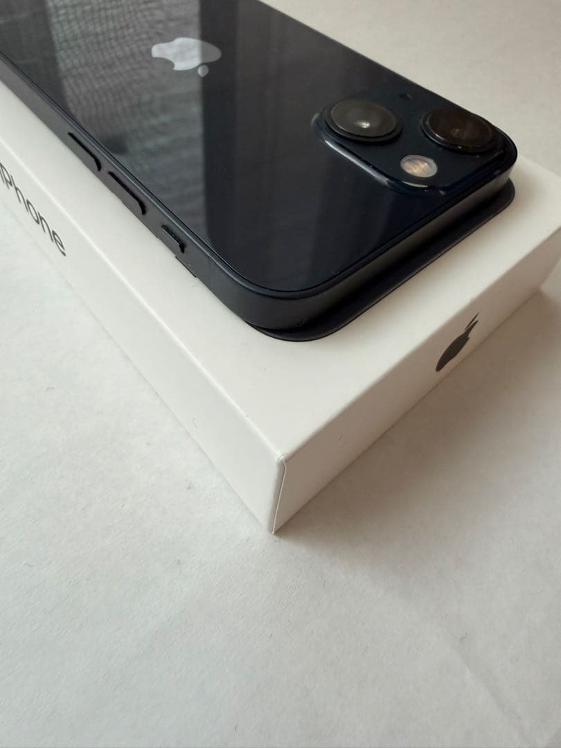 【美品】iPhone13mini 256GB ミッドナイト おまけ付き