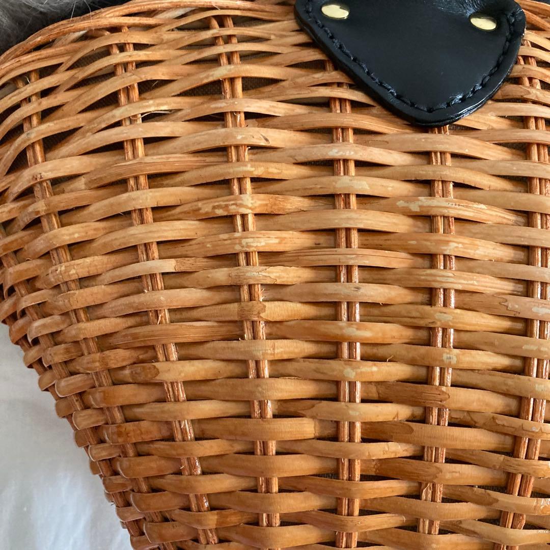 ヴィオラドーロ　ファー付きラタンカゴバッグ　フォックスファー