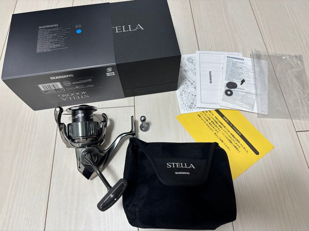 シマノ 22ステラ 4000XG STELLA シマノ純正リールスタンド付き