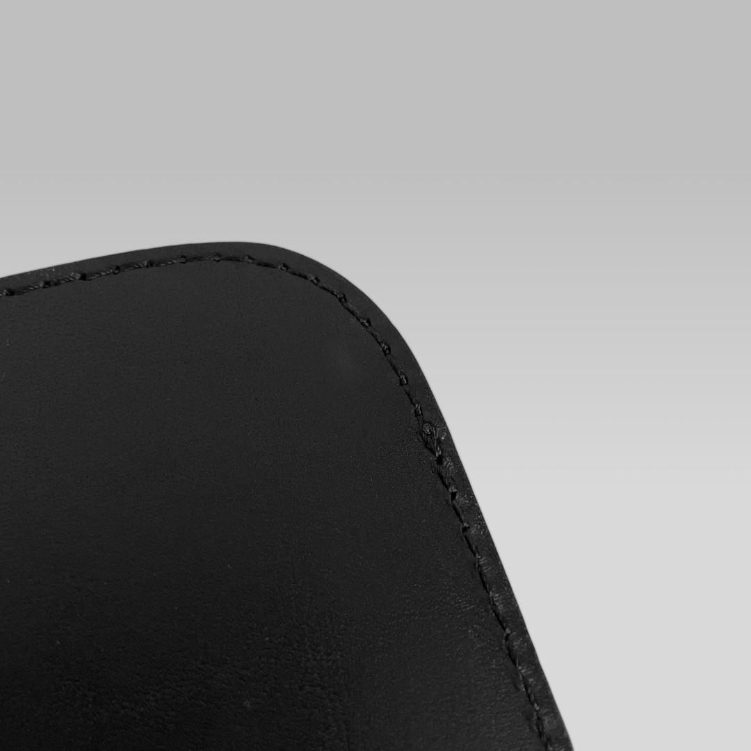 【drip】Leather MacBook Case 14インチ スリーブ B