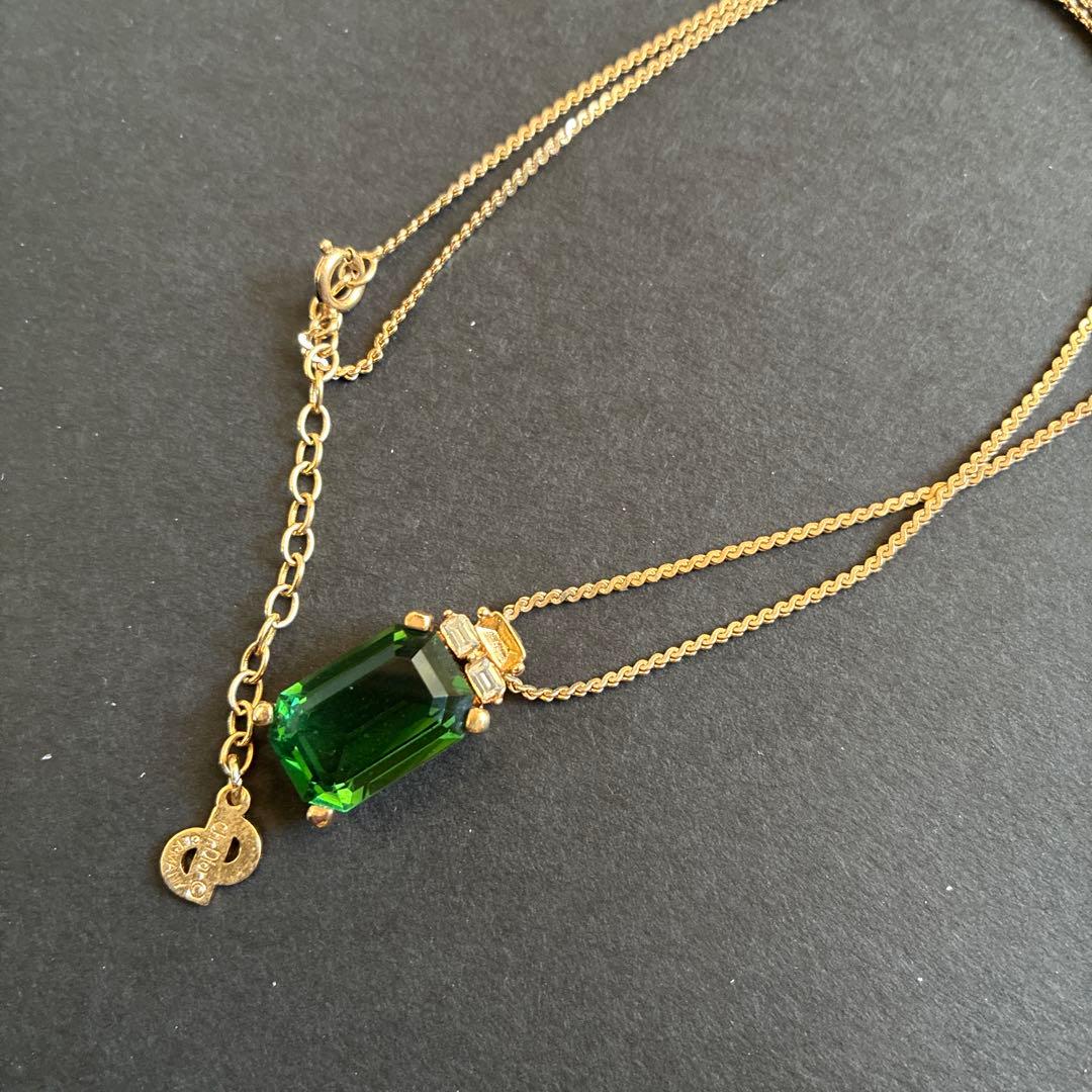 Dior エメラルドカット ネックレス ※石取れ有り