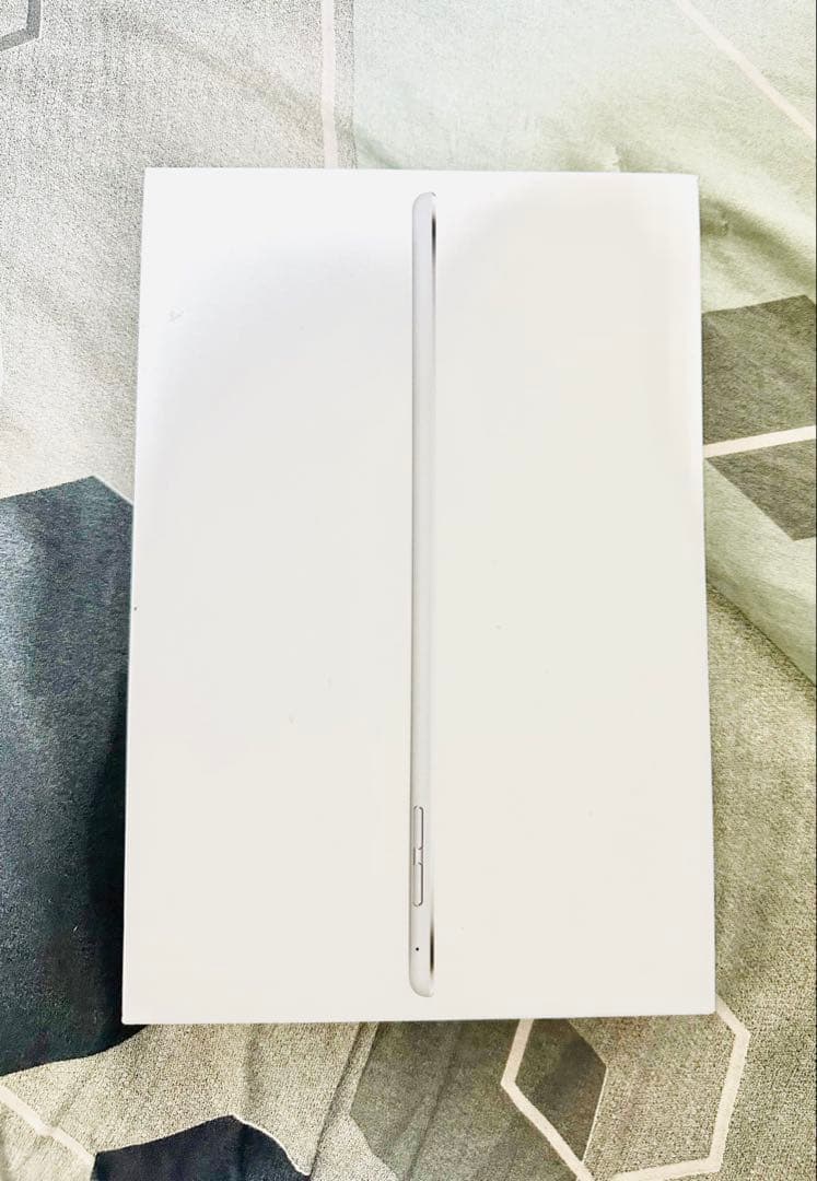 l*i様 Ipad Mini 4 Wi-Fi Cellular 128GB Si
