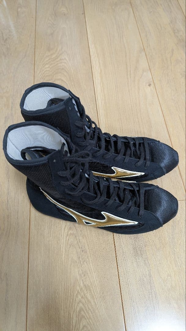 【ミズノ】ボクシングシューズ　ブラック/ゴールド