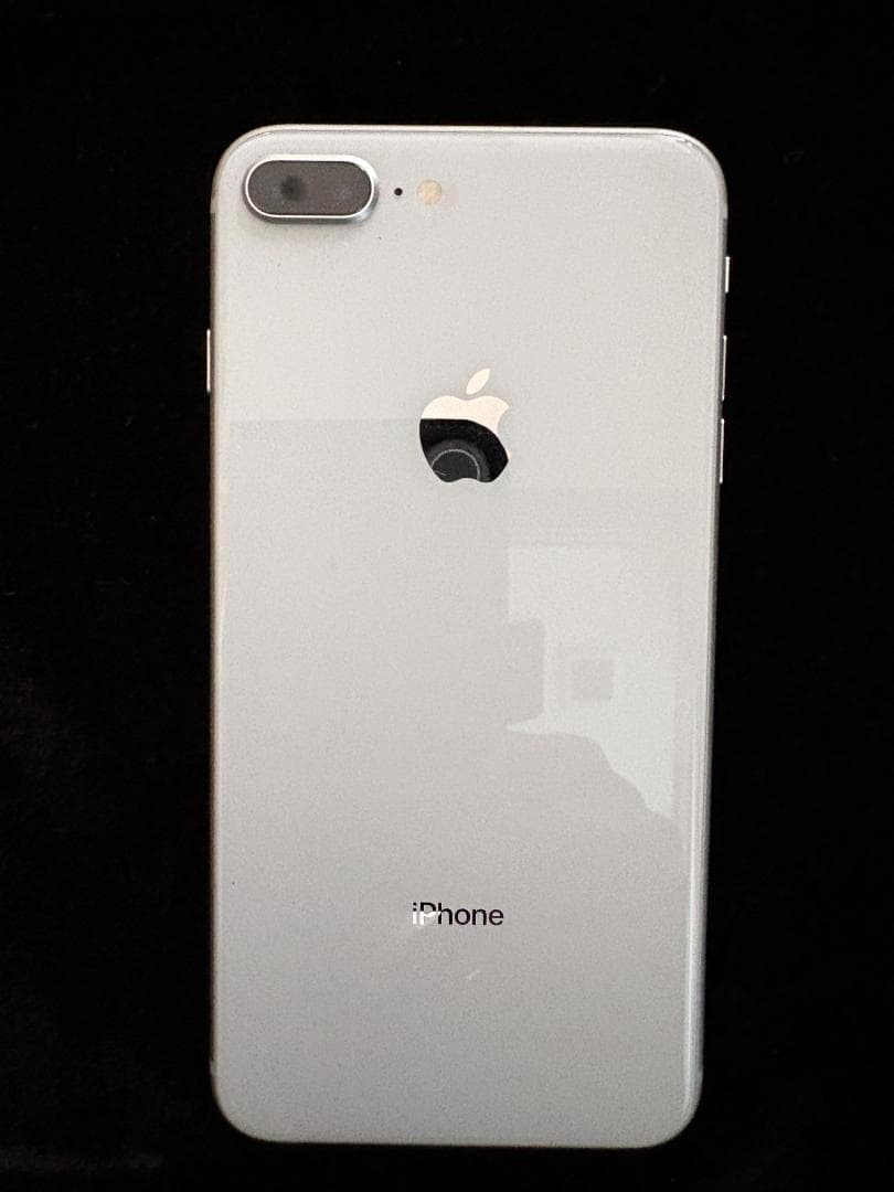 iPhone 8 Plus シルバー 64GB
