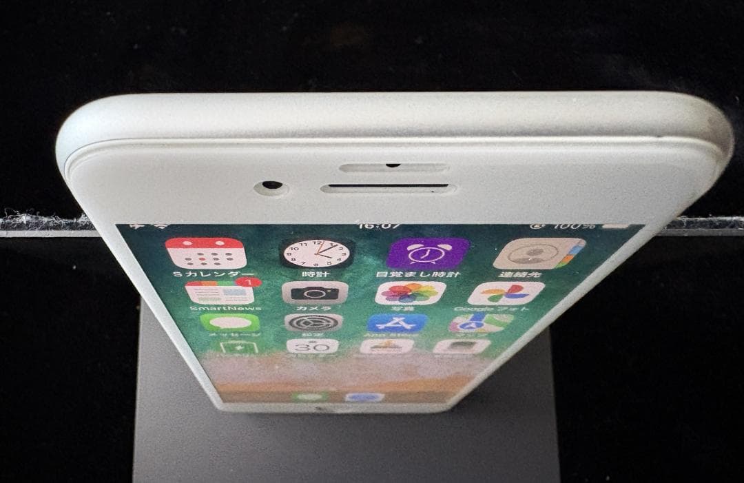 iPhone 8 Plus シルバー 64GB