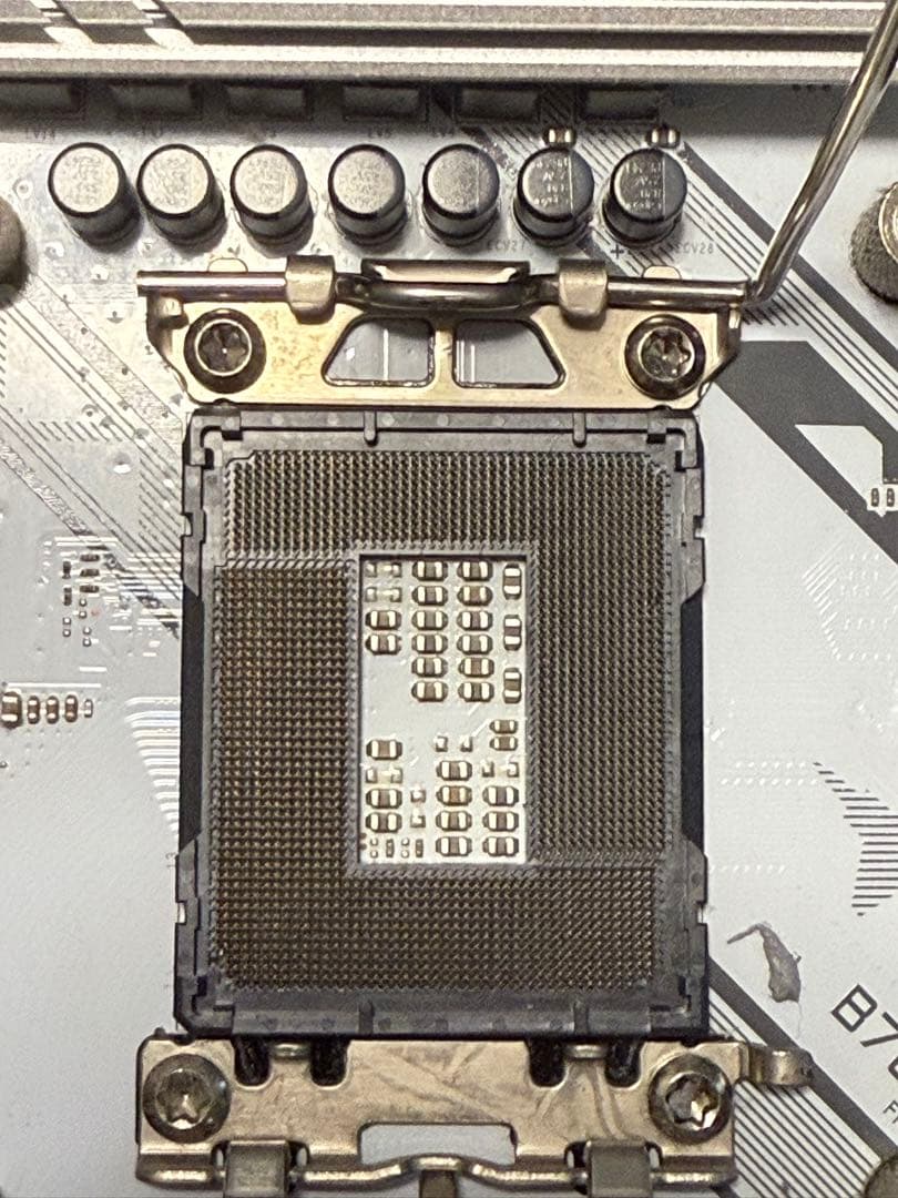 COLORFUL B760M GAMING CVN D4 マザーボード