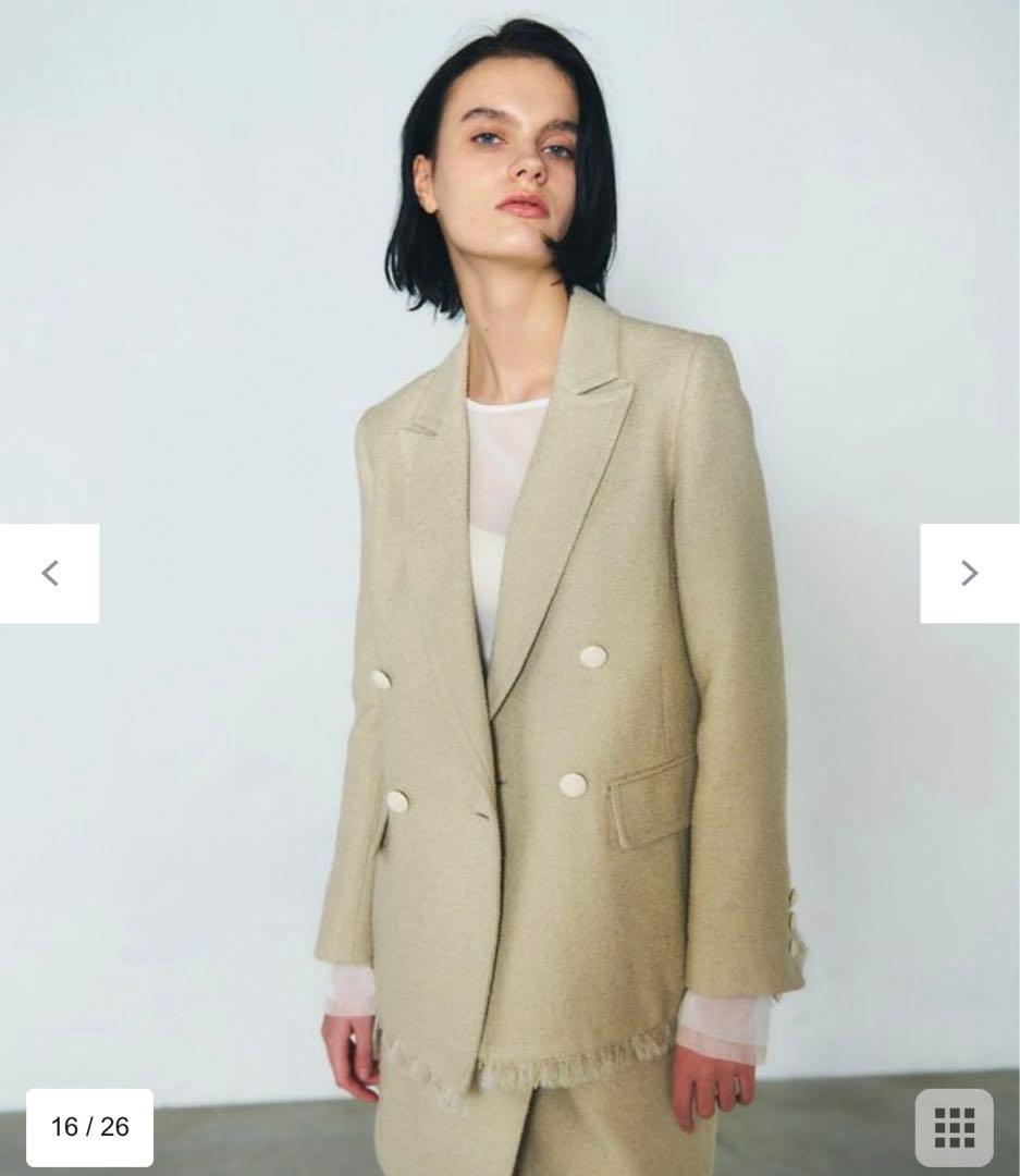 ベージュ ツイードテーラードジャケット