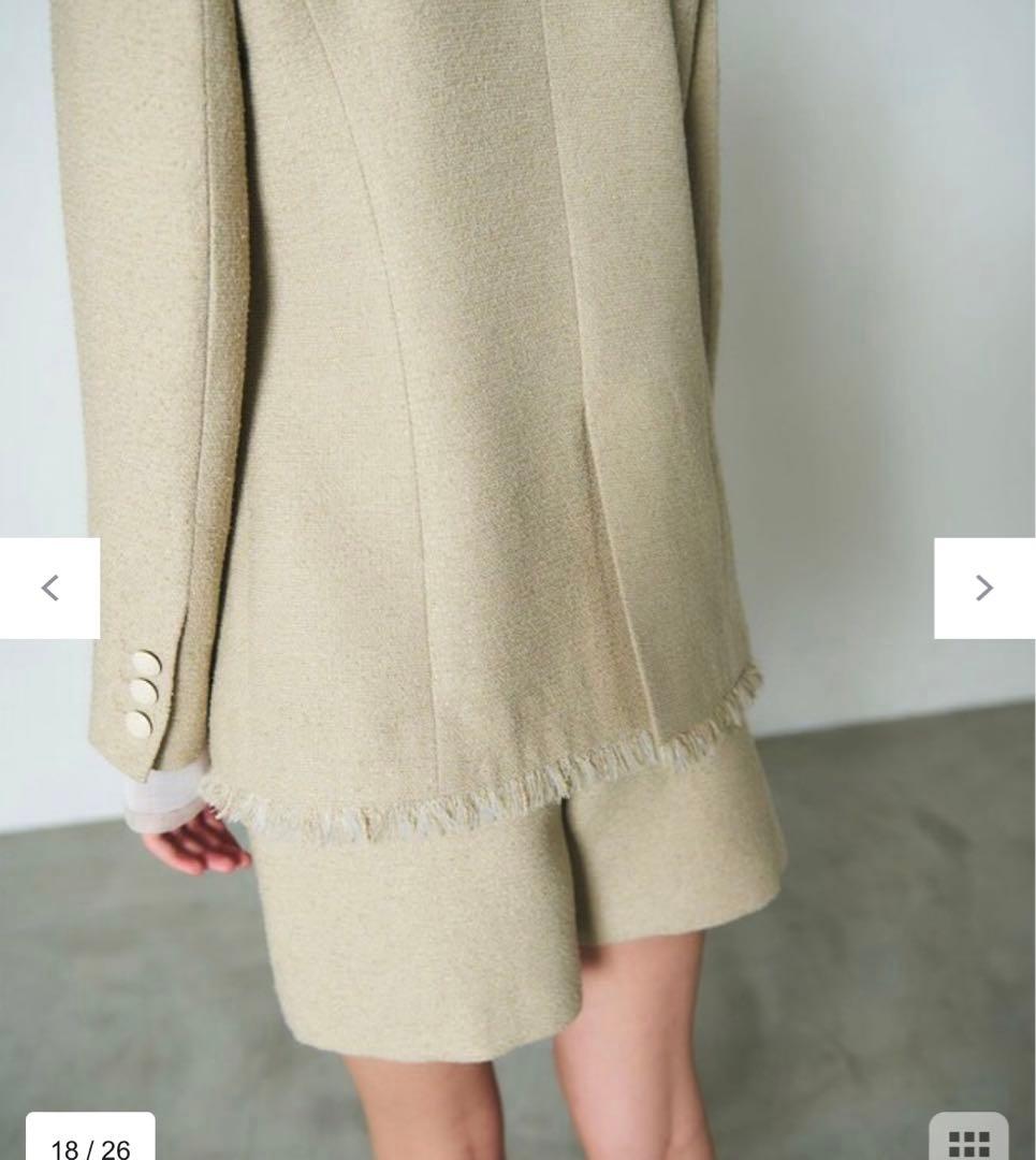 ベージュ ツイードテーラードジャケット