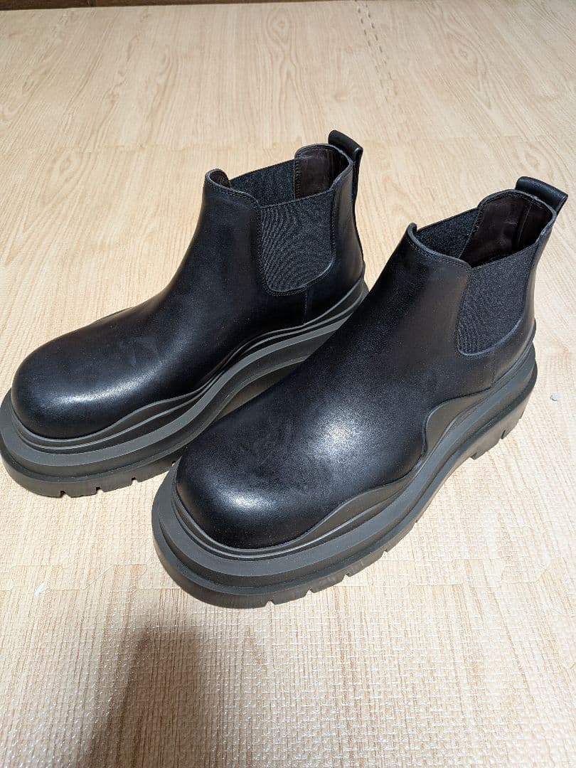 BOTTEGA VENETA　タイヤ チェルシーブーツ　41
