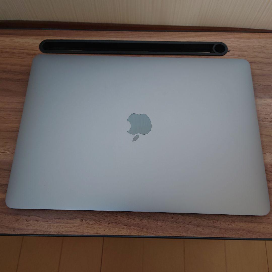 MacBook Air　M1 2024 メモリ16G SSD256G