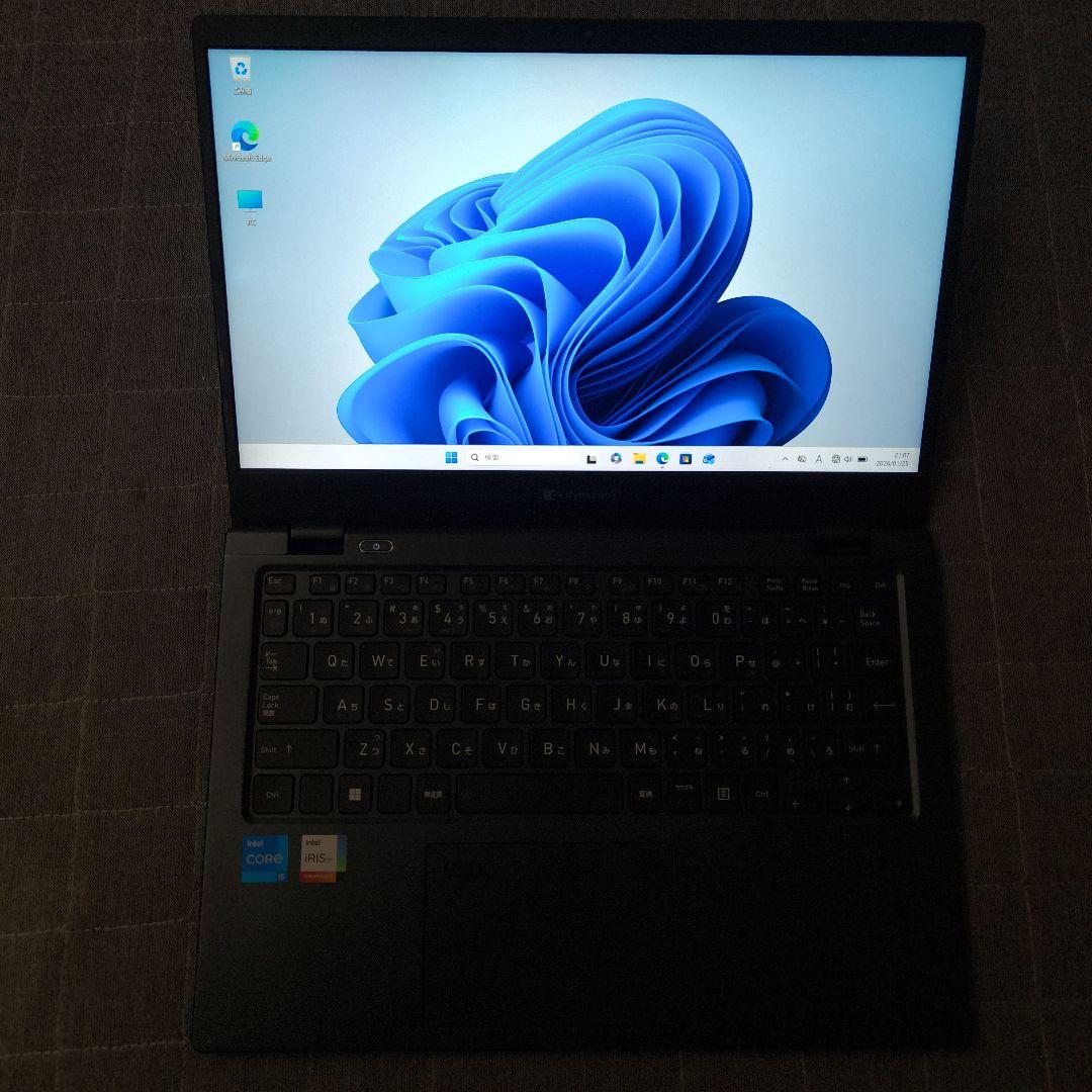 美品 Dynabook 超軽量 驚速 12世代i5 16GB 512GB 3