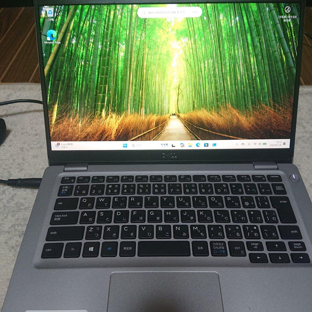 DELL 13.3インチノートPC