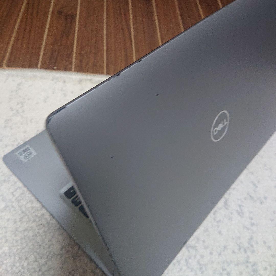 DELL 13.3インチノートPC