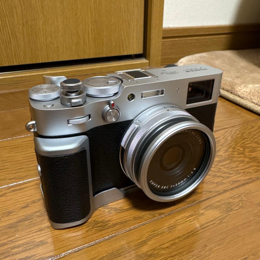 [美品]FUJIFILM X100V ショット数3600