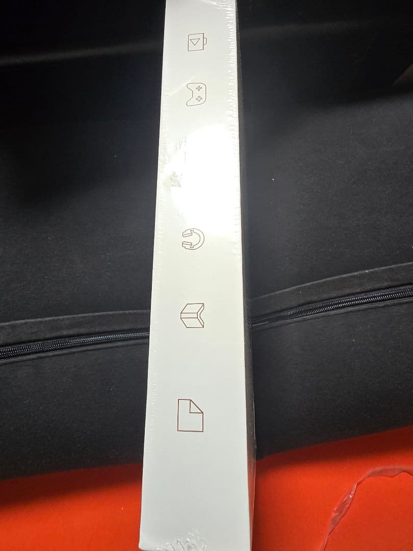 ●底値セール・新品未開封・Android 14 タブレット 銀色・128GB