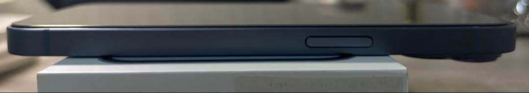 t*t様 Apple iPhone 14 青 本体