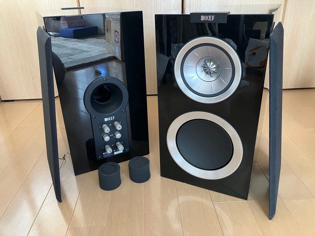 KEF R300スピーカー ブラック