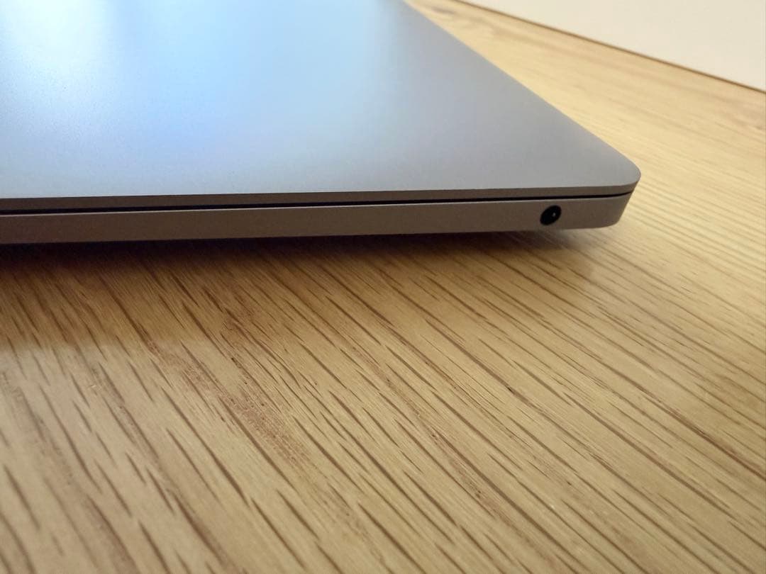 MacBook Air 13インチスペースグレー M1 8GBメモリ 512GB