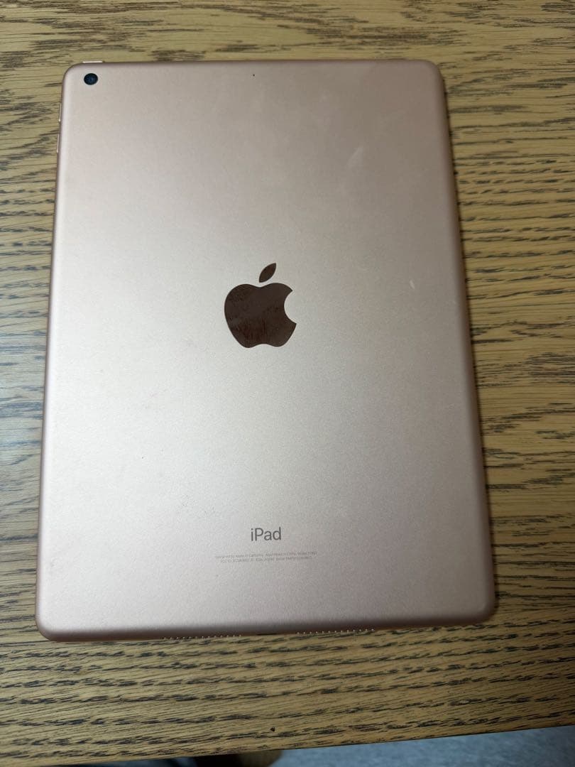 Apple iPad 128GB MR7P2JA/A 第6世代　Wi-Fiモデル