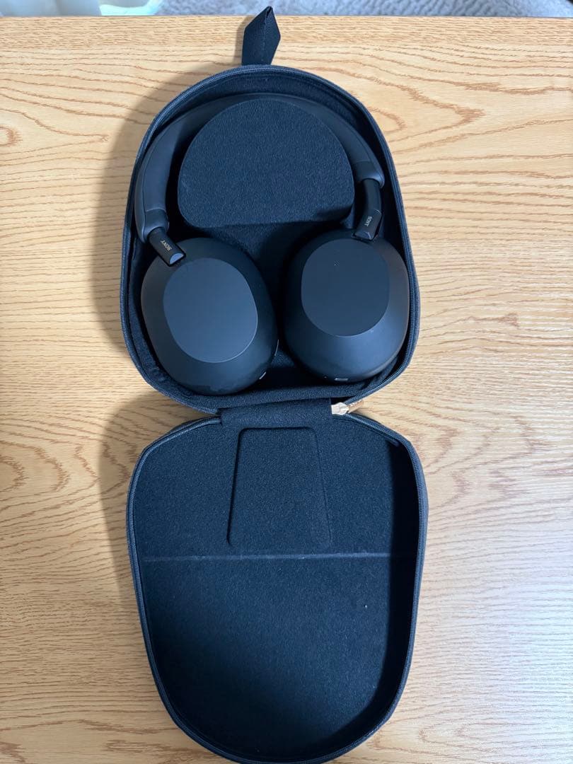 SONYワイヤレスヘッドホン WH1000XM5 (B) 箱なし