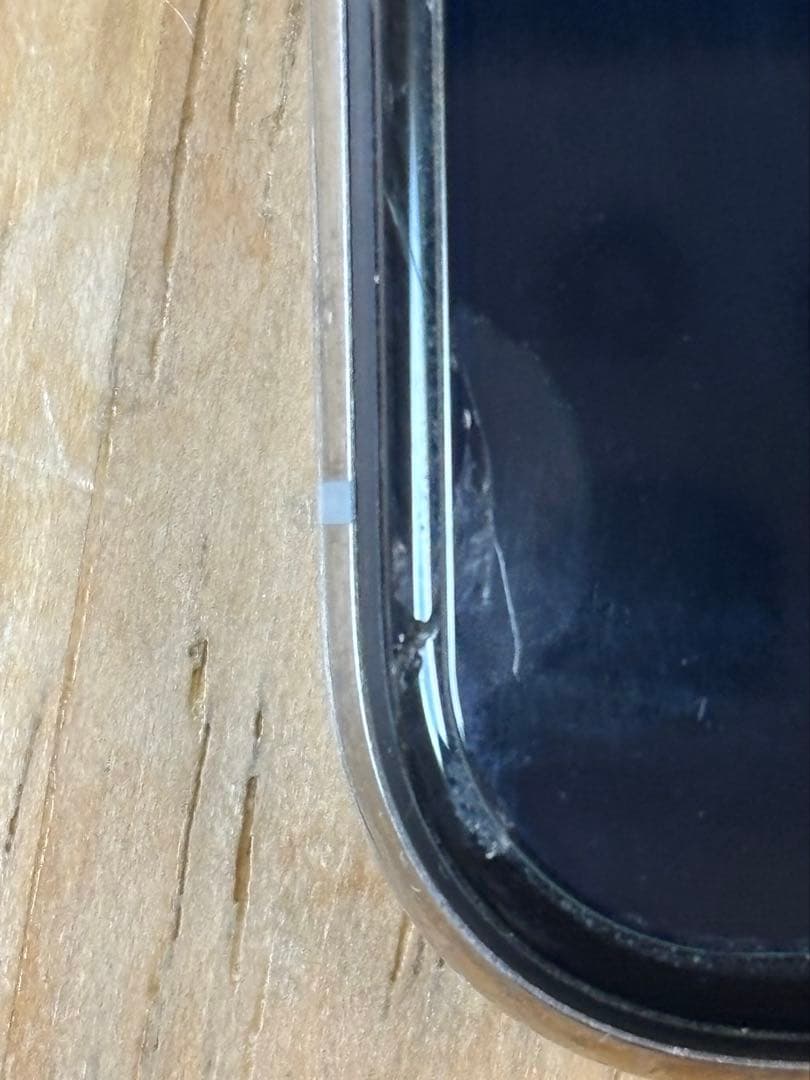 Apple iPhoneX(画面にヒビあり)