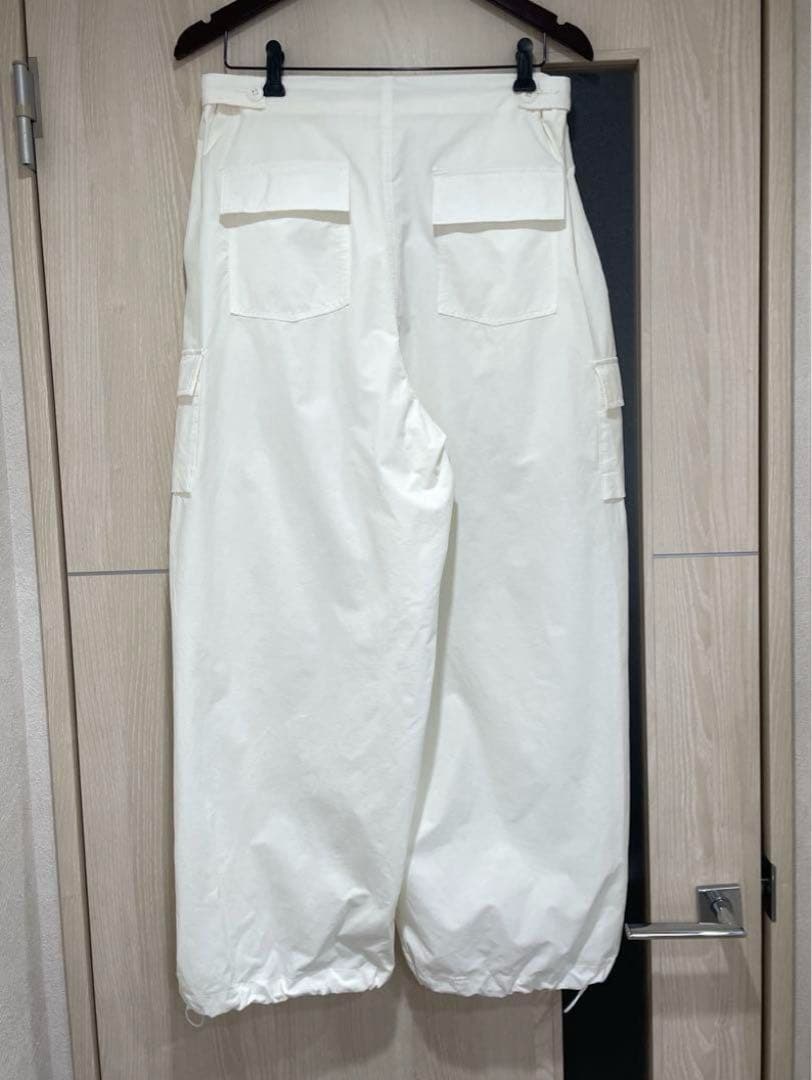 美品　アングリッド　ナイロン混ミリタリールーズパンツ　ホワイト