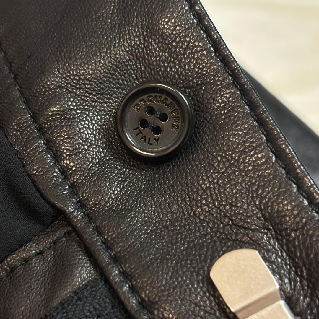 ディースクエアード　ショートパンツ　レザー100%　ラムレザー　羊革　ショーパン