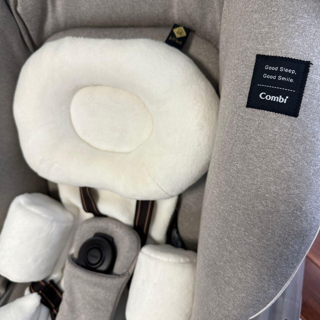 コンビ ハイローチェア ネムリラ AT BEDiオートスイング電動テーブル付