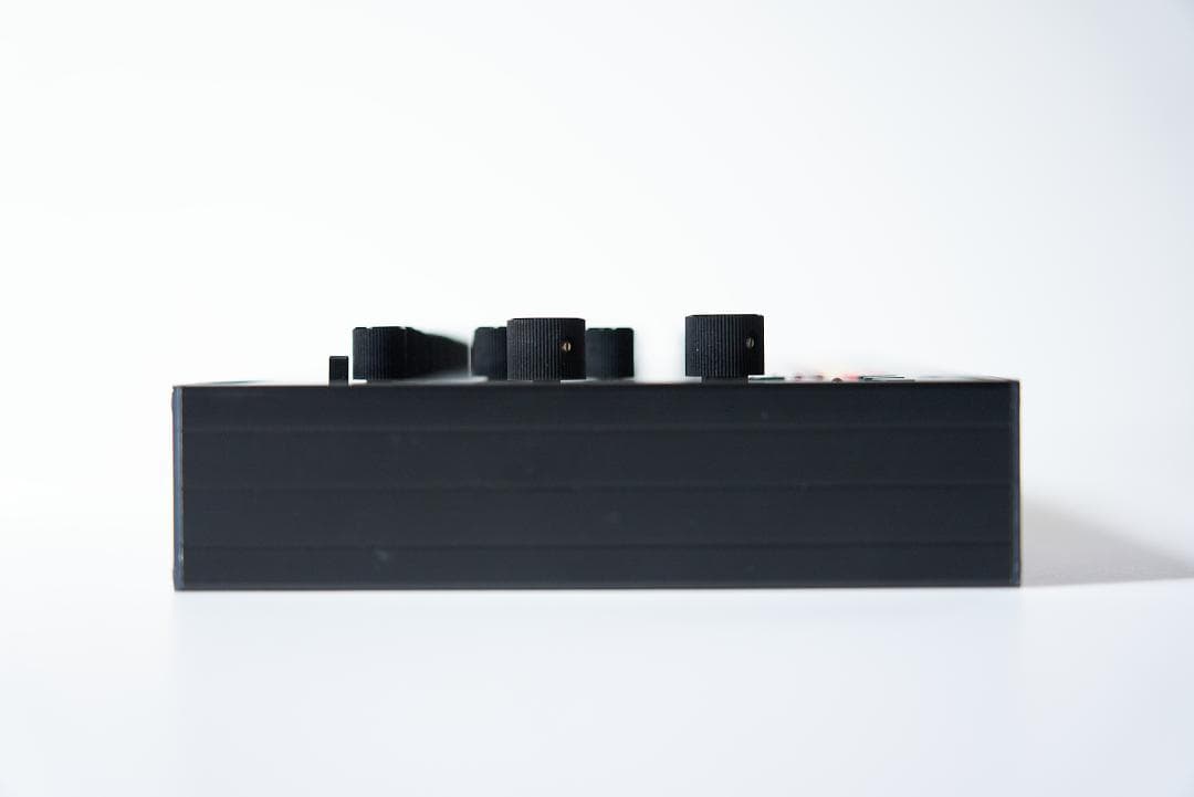 Acidlab miami アナログ ドラムマシン