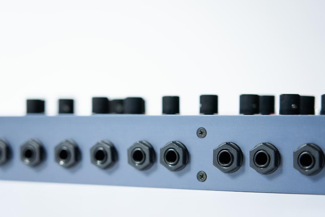 Acidlab miami アナログ ドラムマシン