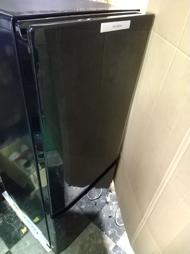 送料込み！三菱 MR-P15T 黒 146L 簡易清掃済み 動作OK 冷蔵庫