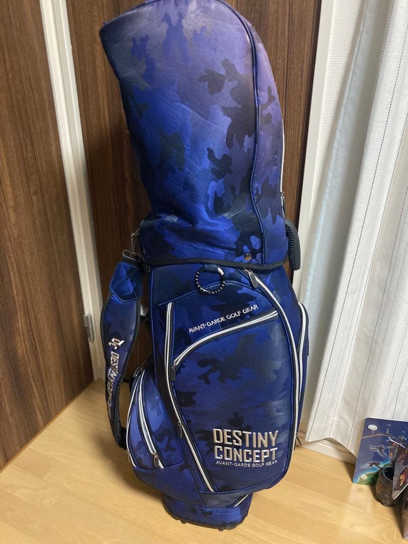 ディスティニーコンセプト　クラブケース内蔵　キャディバッグ　ゴルフバッグ