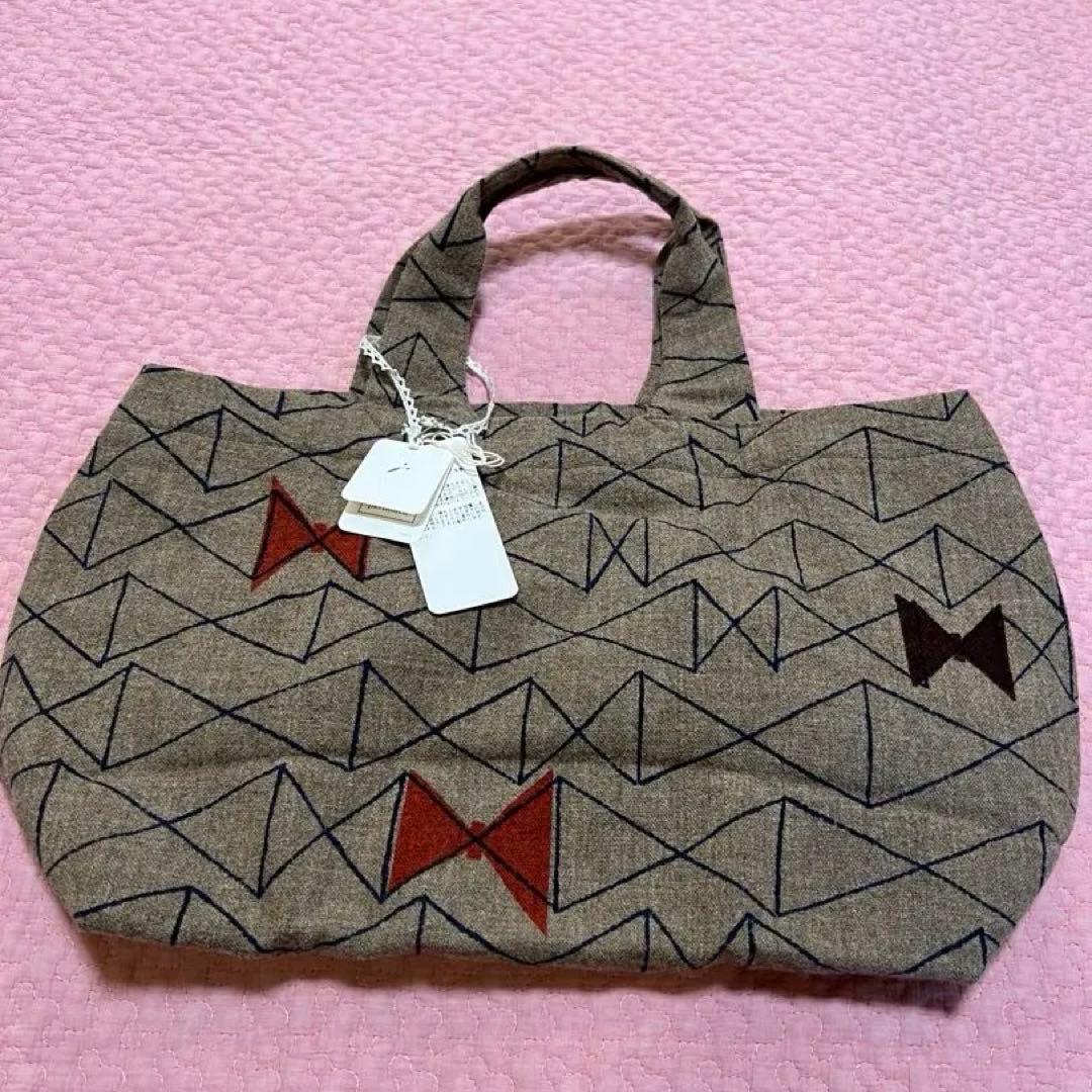 ミナペルホネン　パニーニ　mariposa