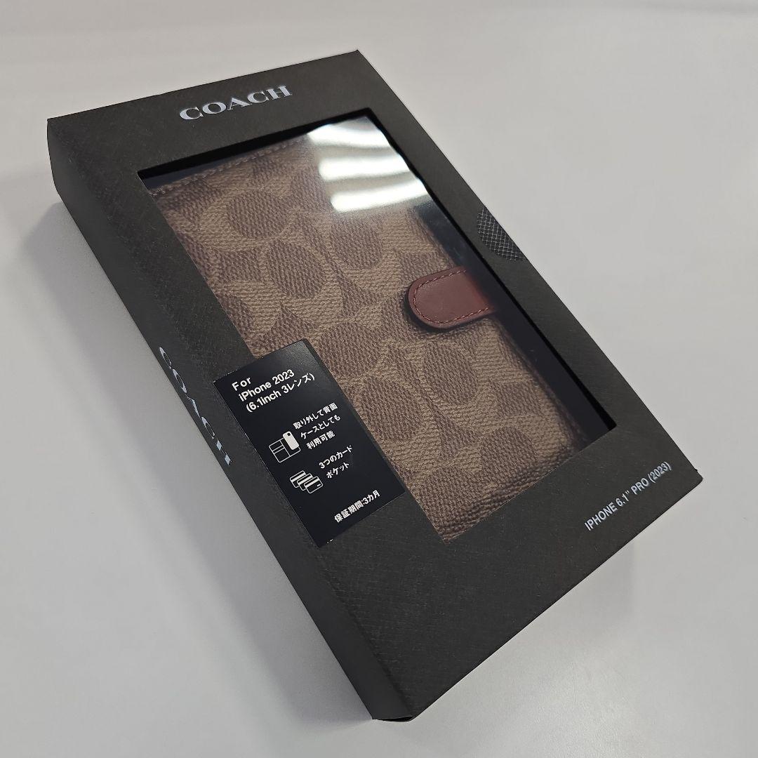 iPhone15Pro コーチ（R）ブックタイプケース